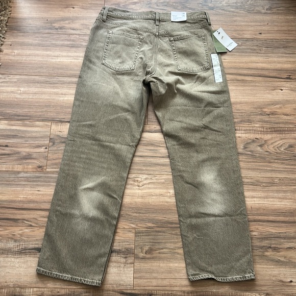 Goodfellow Olive Brown Relaxed Fit Total Flex Denim Jeans - Picture 4 of 8